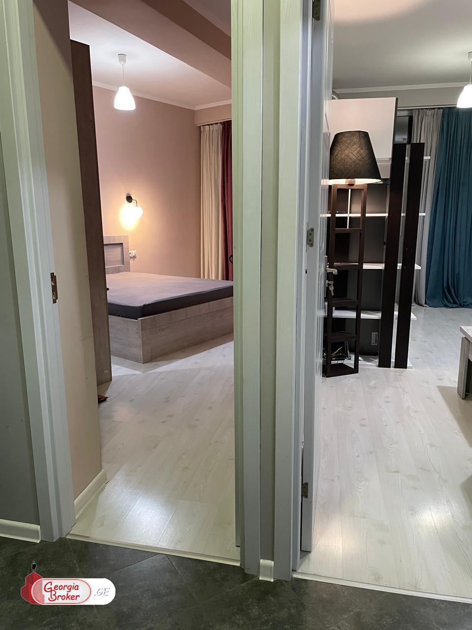 იყიდება ახალი გარემონტებული 2 ოთახიანი ბინა